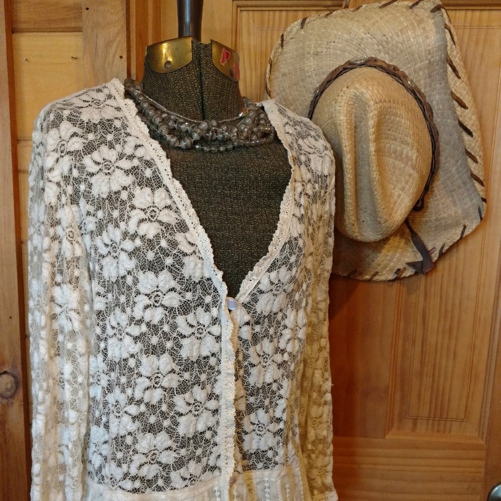 Western Scalloped Lace Duster Jacket